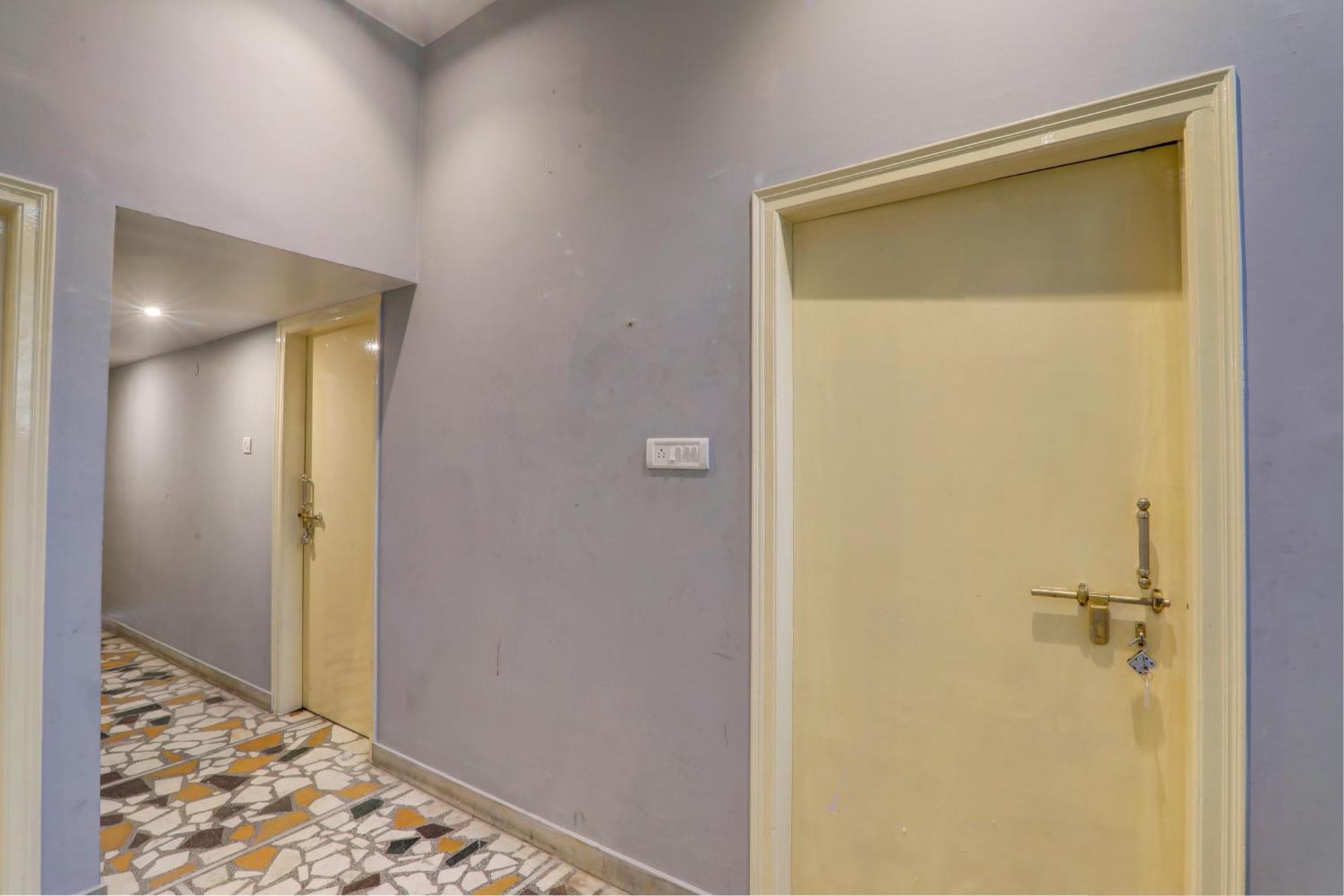 Hotel O Flagship Adbhut Moment Hotel 瓦拉纳西 外观 照片